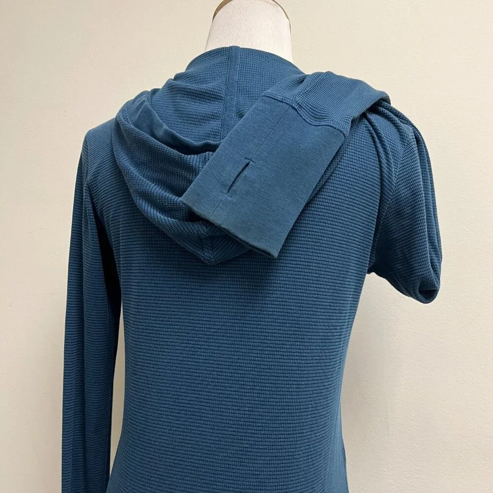 Patagonia thermal hooded zip top blue cotton M thumbholes - Picture 2 of 7